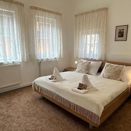 Apartment Bohemia Karlovy Vary Dış mekan fotoğraf
